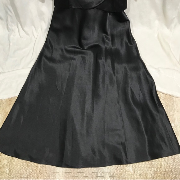 Eliza J Vintage Design Formal Gown - Picture 6 of 8